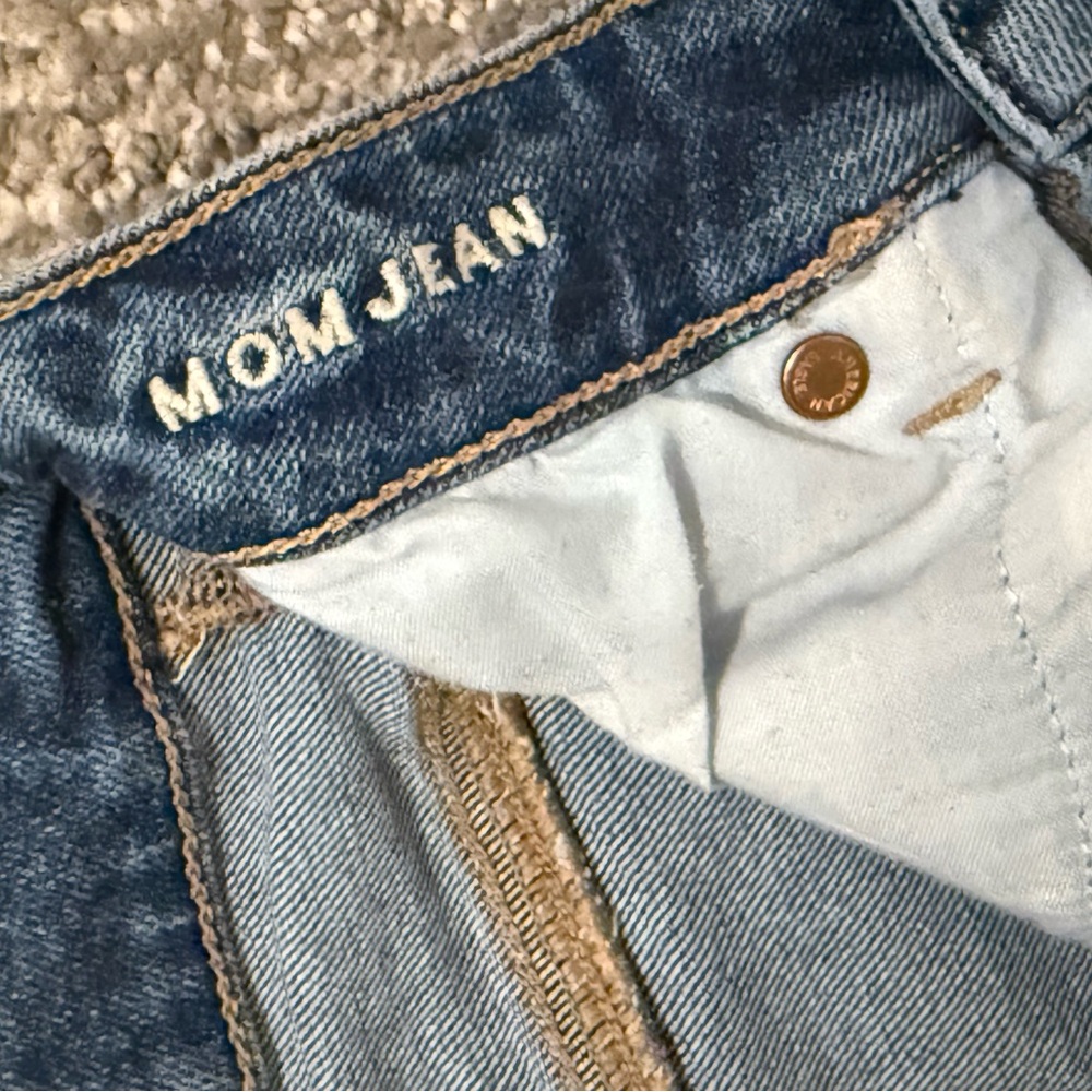 American Eagle Outfitters Dark Blue Mom Jeans - Picture 2 of 4